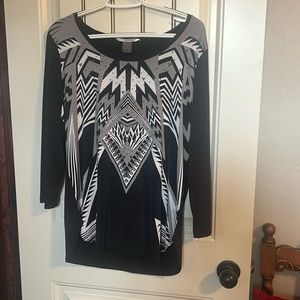 Peter Nygard Beautiful Aztec Print Top in Black and White.